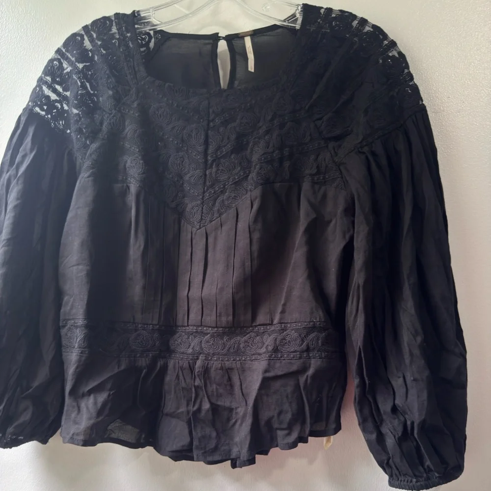 Free People Black Eyelet Top Sz S